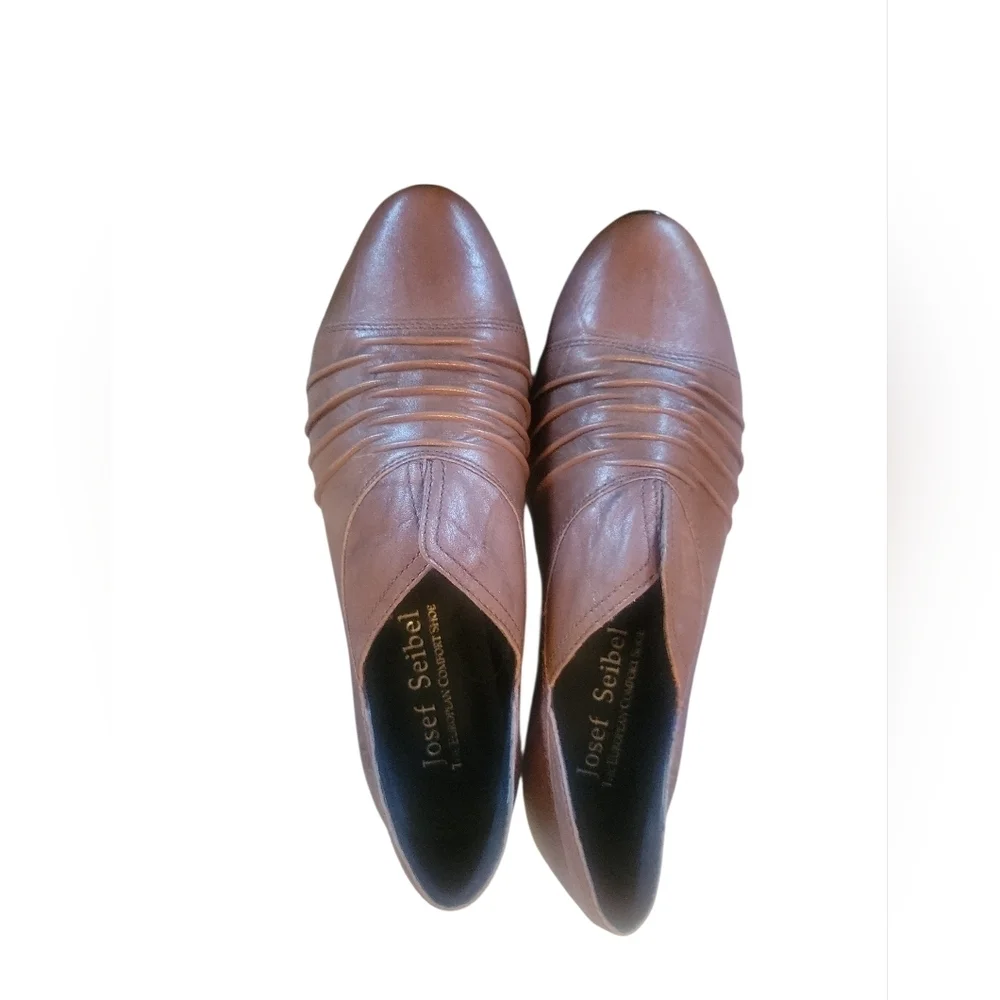 Josef Seibel Women's Comfort Non Slip Pleated Brown Leather Loafers 37